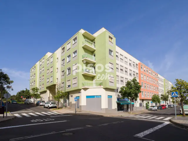 Piso en alquiler en Calle Gral Gutierrez Mellado, Tamaraceite-San Lorenzo-Casa Ayala (Las Palmas de Gran Canaria) de 915 €<span>/mes</span>