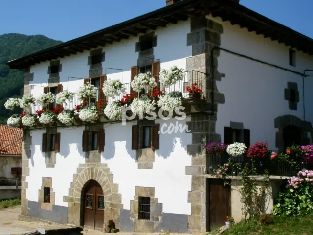 Casa en venta en Jaunsarás - Jauntsarats, Jaunsarás - Jauntsarats (Basaburúa) de 650.000 €