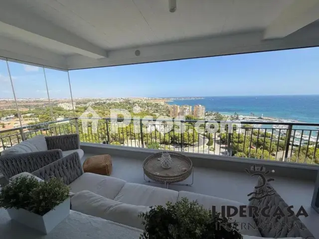 Piso en venta en Dehesa de Campoamor-Aguamarina, Dehesa de Campoamor-Aguamarina (Distrito Orihuela Costa. Orihuela) de 480.000 €