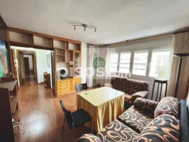 Apartamento en alquiler en Frente A El Corte Inglés y en Pleno Centro, Santa Marina-La Paz (Badajoz Capital) de 650 €<span>/mes</span>