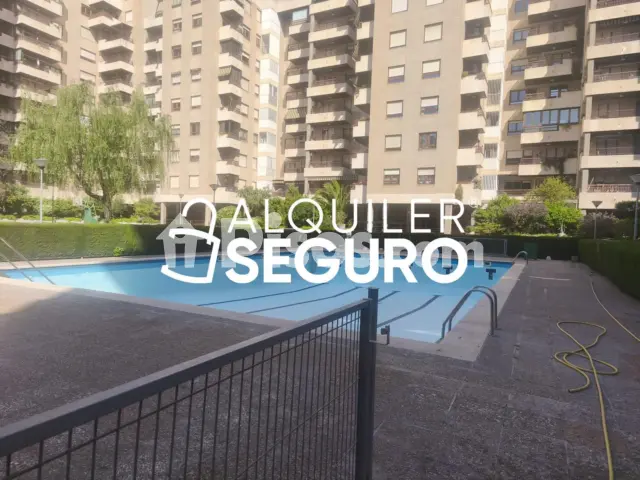 Piso en alquiler en Universidad San Francisco, Delicias (Zaragoza Capital) de 1.500 €<span>/mes</span>