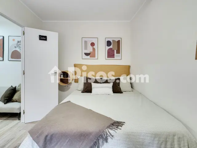 Habitación en alquiler en El Carmel, El Carmel (Distrito Horta-Guinardó. Barcelona Capital) de 725 €<span>/mes</span>