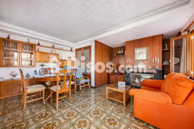 Apartment in Bon Repòs — photo 1