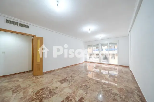 Piso en venta en Calle >C. Monseñor Espinosa, Número >, Núcleo Urbano (Orihuela) de 209.500 €