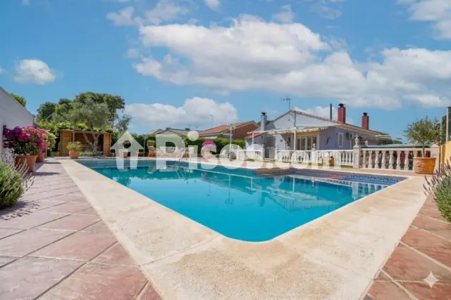 Casa adosada en venta en Calle >Calle de los Castaños, Número >, Pioz de 236.900 €