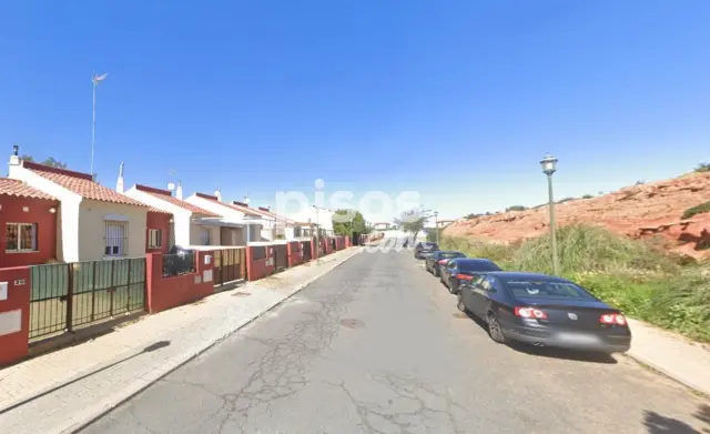 Casa en venta en Calle Cierzo, Zona Costa Esuri (Ayamonte) de 90.000 €