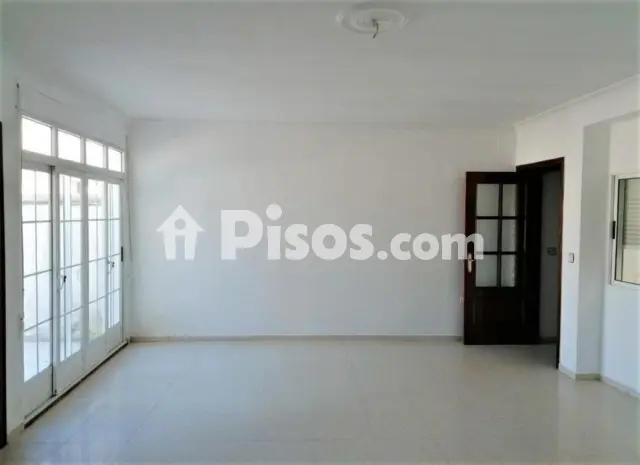 Casa en venta en Calle de Pérez Galdós, Montijo de 100.000 €