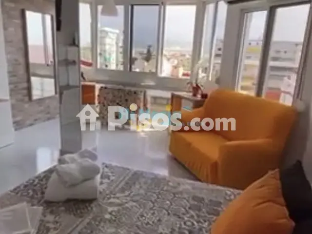 Estudio en alquiler en , Zona de Playa, en El Centro, Cerca del Mar, Zona Comercial, Zona Residencial, Urbanización, Torre del Mar (Vélez-Málaga) de 114 €<span>/día</span>