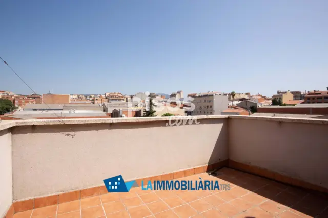 Dúplex en venta en Calle Ca Naurell, Ca n'Aurell (Terrassa) de 248.000 €