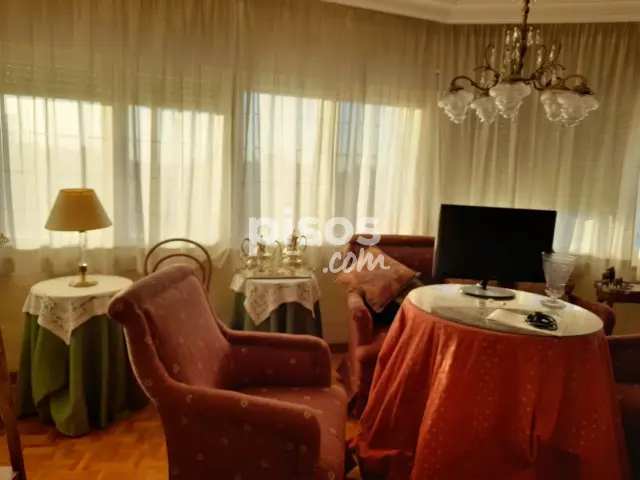 Piso en venta en Avda de Madrid - Pº de La Estación, Avenida de Madrid-Paseo de la Estación (Jaén Capital) de 350.000 €