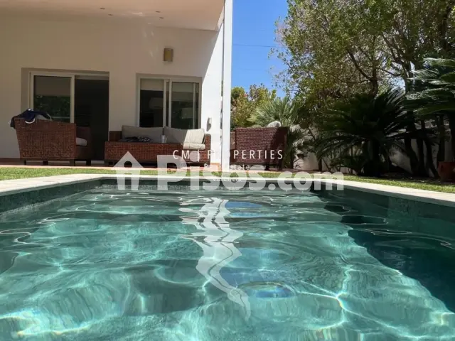 Chalet en alquiler en Travesía de San Gerard, El Vedat-Santa Apol·lònia (Torrent) de 2.500 €<span>/mes</span>