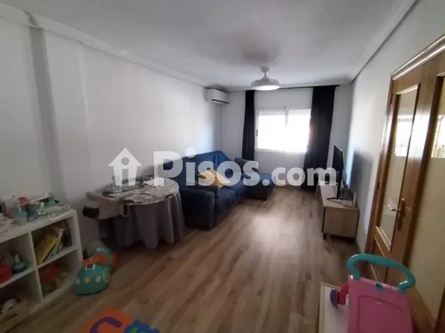 Chalet en alquiler en San Javier, Núcleo Urbano (San Javier) de 900 €<span>/mes</span>