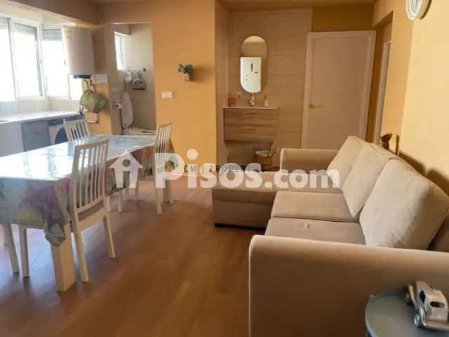 Piso en venta en en Corts, En Corts (Distrito Quatre Carreres. València Capital) de 255.000 €