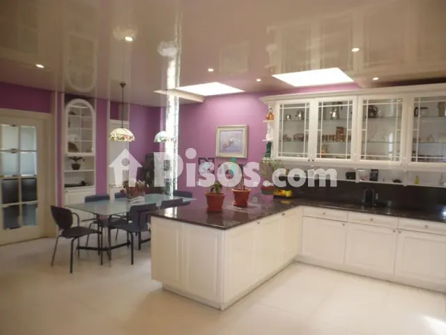 Casa en venta en Avenida de Madrid, cerca de Calle de la Coronilla, Cascajos-Piqueras (Logroño) de 1.200.000 €