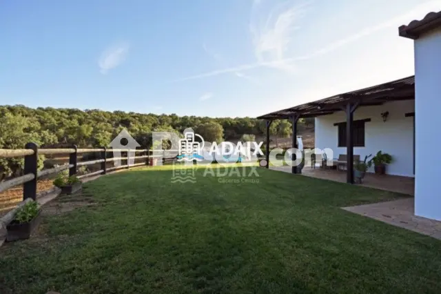 Finca rústica en venta en Camino de la Fuente