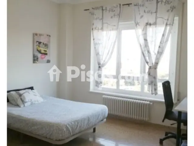 Habitación en alquiler en Plaza de la Ciudadanía, 3, Delicias (Zaragoza Capital) de 465 €<span>/mes</span>