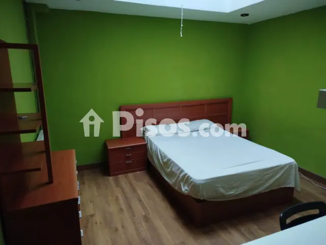 Habitación en alquiler en Calle de la Estación, 30, Centro (Avilés) de 300 €<span>/mes</span>