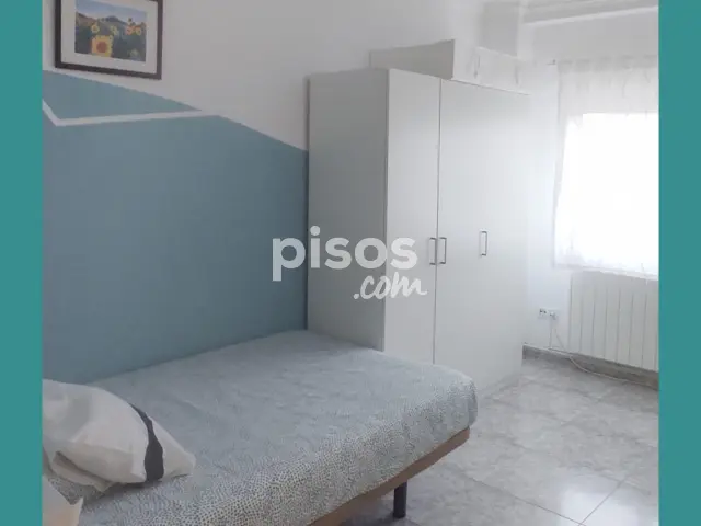 Habitación en alquiler en Plaza de Tauste, 1, Casco Antiguo (Zaragoza Capital) de 385 €<span>/mes</span>