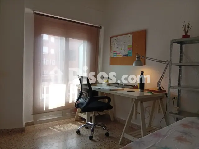Habitación en alquiler en Avenida de Ramón Menéndez Pidal, 7, El Pilar-San Pablo (Albacete Capital) de 290 €<span>/mes</span>