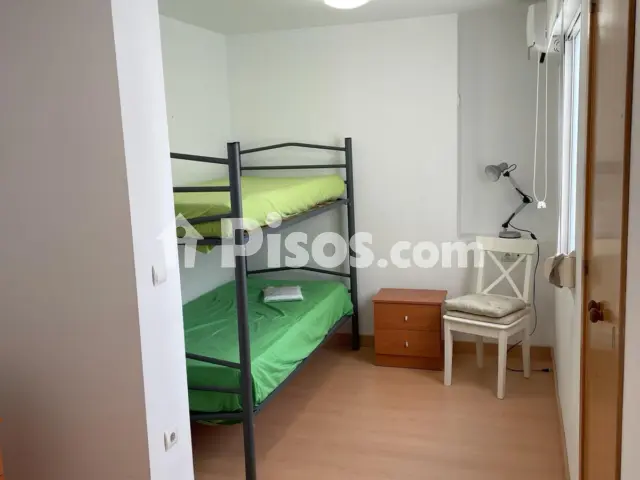 Habitación en alquiler en Calle del Doctor Ayela, 19, Pla del Bon Repòs (Distrito Pla-Carolinas. Alicante - Alacant) de 450 €<span>/mes</span>