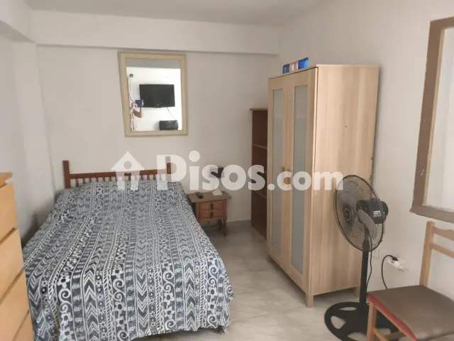 Habitación en alquiler en Calle de Alonso Cano, 1, Carolinas (Distrito Pla-Carolinas. Alicante - Alacant) de 380 €<span>/mes</span>