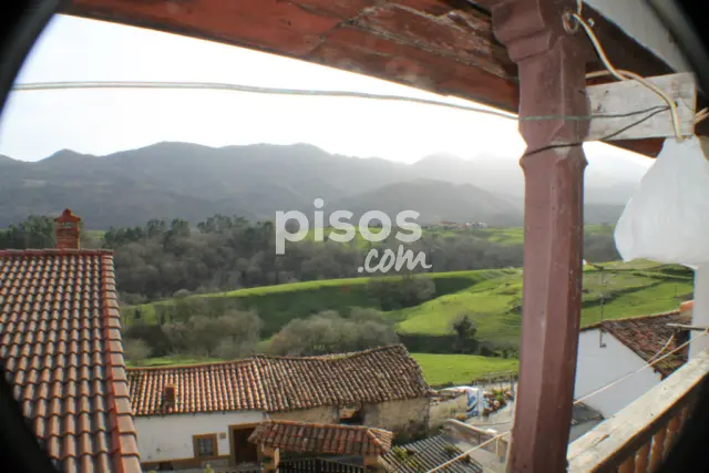 Casa en venta en Avenida As 356, Santa Eulalia de Carranzo (Llanes) de 75.000 €