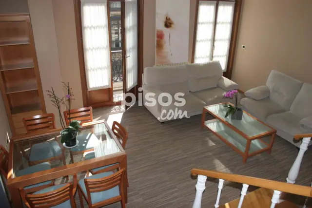 Piso en alquiler en Calle de Colón, Centro-Areal (Distrito Casco Urbano. Vigo) de 1.600 €<span>/mes</span>