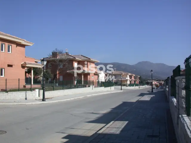 Promoció Urbanización Parque Miraflores, C/ Miguel Hernández 5. Miraflores de La Sierra de 350.000 €