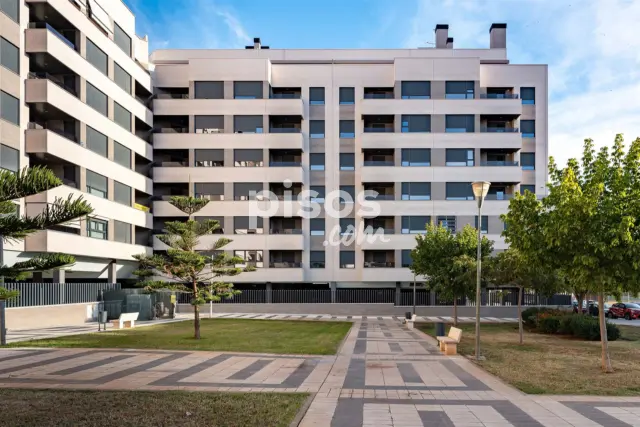 Promoción Edificio Capitán, Calle Joaquín Turina, esquina Calle Francisco Enríquez s/n. El Cónsul-El Romeral-La Colonia Santa Inés (Distrito Teatinos-Universidad. Málaga Capital) de 462.000 €