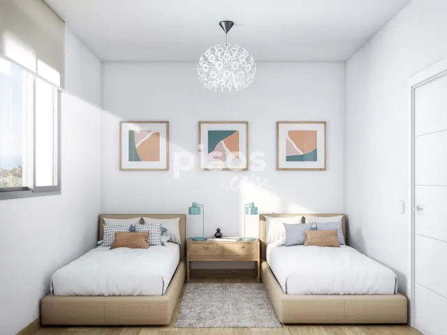 Piso en venta en Calle Antares, s/n, Puertosol-El Limonero-El Tomillar (Distrito Puerto de la Torre. Málaga Capital) de 391.500 €