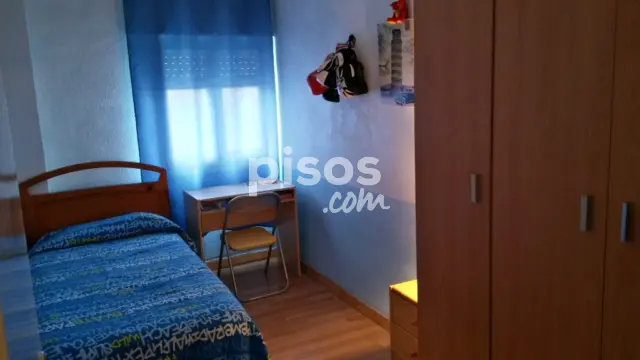 Habitación en alquiler en Calle Mar Adriático, 3, Los Barreros-Cuatro Santos (Distrito Núcleo Urbano. Cartagena) de 180 €<span>/mes</span>