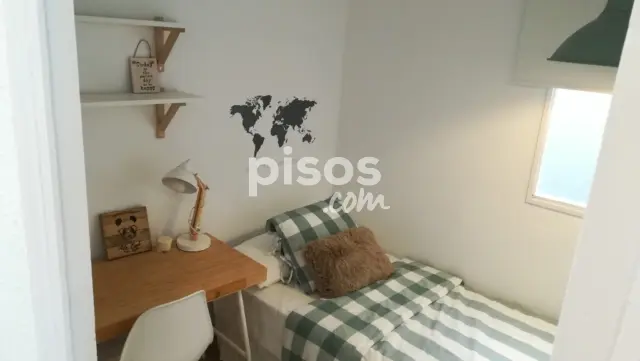 Habitación en alquiler en Calle Na Saurina de Entença, 38, cerca de Carrer Cid, Ensanche (Alcoi - Alcoy) de 155 €<span>/mes</span>