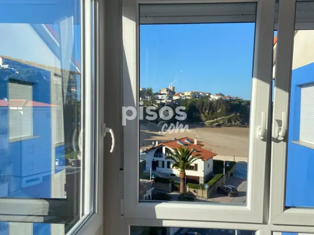 Piso en alquiler en Calle del Doctor Enrique Oti, 8, Suances de 900 €<span>/mes</span>