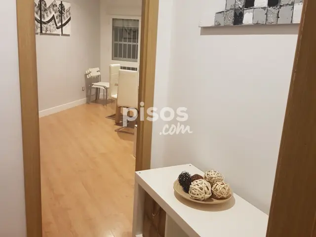 Habitación en alquiler en Avenida de San Juan de la Cruz, 27, Amate (Distrito Cerro Amate. Sevilla Capital) de 300 €<span>/mes</span>