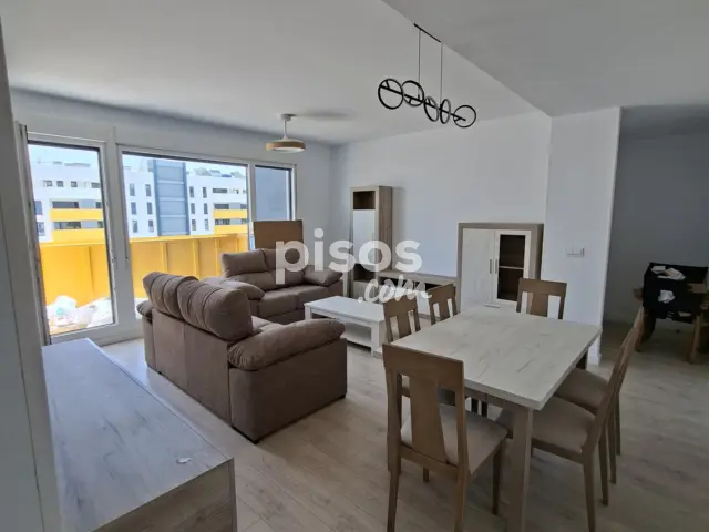 Piso en alquiler en Avenida Felipe González Márquez, 12, Entrenúcleos (Dos Hermanas) de 1.350 €<span>/mes</span>