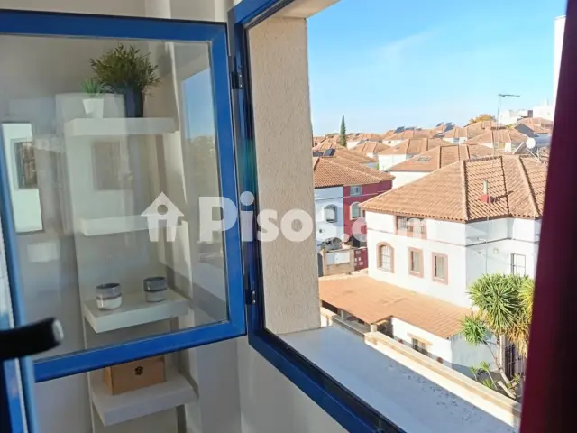 Estudio en alquiler en Calle Alcázar, 3, Zona Universitaria (Bormujos) de 550 €<span>/mes</span>