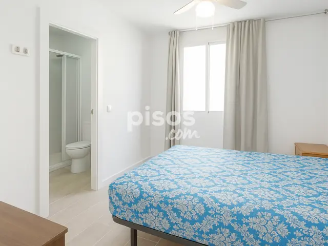 Habitación en alquiler en Calle de Sevilla, 107, cerca de Calle de Antonio de Trueba, Carolinas (Distrito Pla-Carolinas. Alicante - Alacant) de 290 €<span>/mes</span>