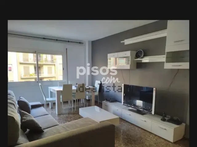 Habitación en alquiler en Carrer de Berlín, 7, Les Corts (Distrito Les Corts. Barcelona Capital) de 480 €<span>/mes</span>