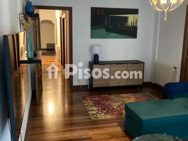 Piso en alquiler en Calle del Padre Ignacio Ellacuria, 8, cerca de Calle de López Seña, Centro (Laredo) de 1.500 €<span>/mes</span>