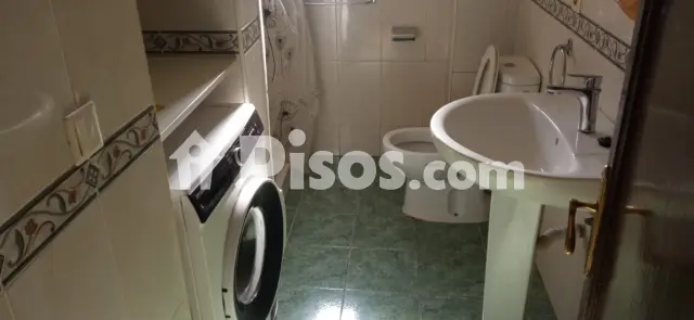 Habitación en alquiler en Calle de José Anselmo Clavé, 1, Delicias (Zaragoza Capital) de 300 €<span>/mes</span>