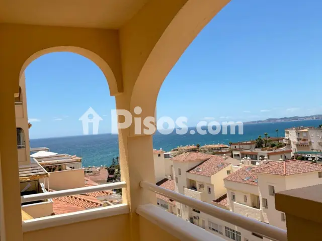 Piso en alquiler en Calle del Ancla, 3, Zona Centro Comercial de Torrequebrada (Distrito Benalmádena Costa. Benalmádena) de 1.390 €<span>/mes</span>