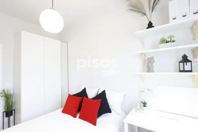 Habitación en alquiler en Avenida de Zamora, 40, cerca de Calle de la Nosa Señora do Portal, Posío (Ourense Capital) de 355 €<span>/mes</span>