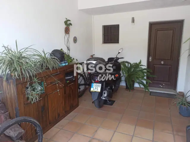 Casa adosada en venta en Calle Alcalde Francisco Ruiz Bosque, 1, Aracena de 265.000 €