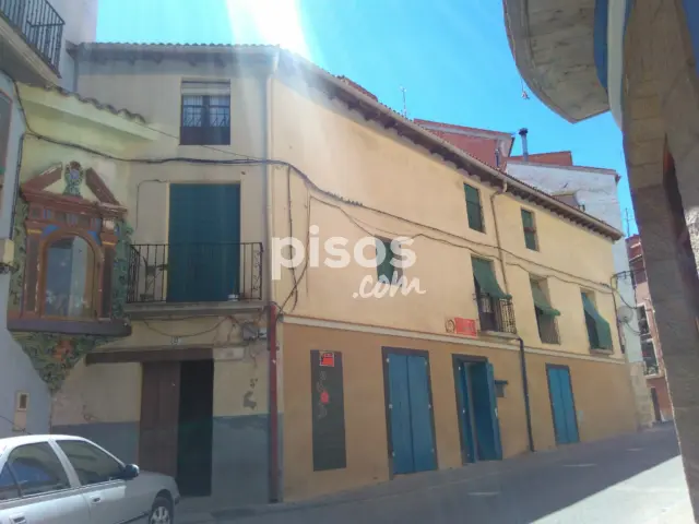 Casa en venta en Calle de los Caldereros, 21, Alcañiz de 198.000 €