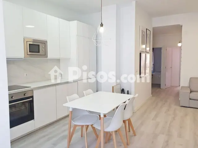 Apartamento en alquiler en Avenida de la Sierra, 7, San Adrián-La Cava-El Arco (Logroño) de 880 €<span>/mes</span>