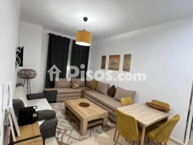 Estudio en alquiler en Calle Alejandro Collantes, 39, cerca de Calle del Padre Pedro Ayala, Nervión (Distrito Nervión. Sevilla Capital) de 700 €<span>/mes</span>