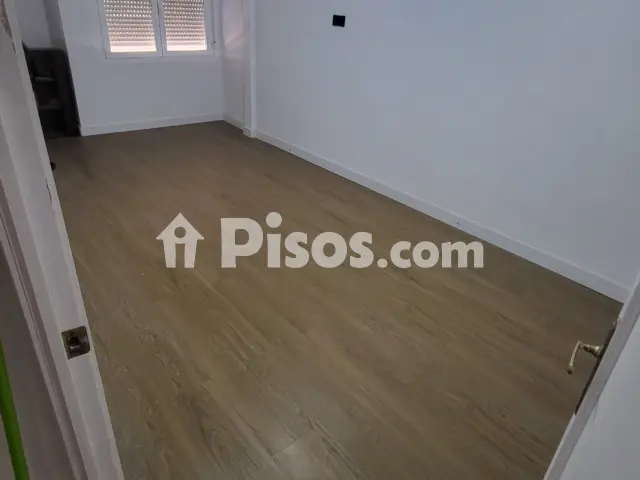 Piso en venta en Calle de la Virgen de Gracia, 48