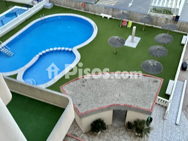 Piso en alquiler en Avenida de la Deportista Miriam Blasco, 2, Playa de San Juan (Distrito Playas. Alicante - Alacant) de 1.250 €<span>/mes</span>
