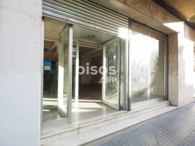 Local comercial en venta en Carrer de Sant Jaume, cerca de Carrer de Navarra, Centre (Granollers) de 98.000 €