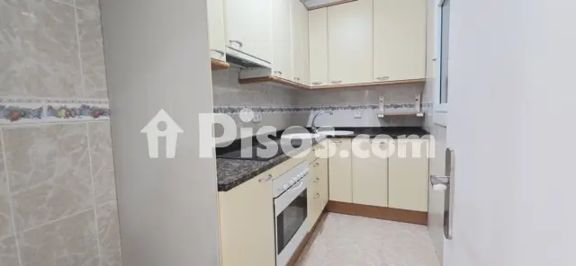Piso en venta en Carrer del Sindicat, cerca de Carrer de la Duquessa de la Victòria, Can Palet (Distrito Can Palet-Xúquer. Terrassa) de 184.900 €